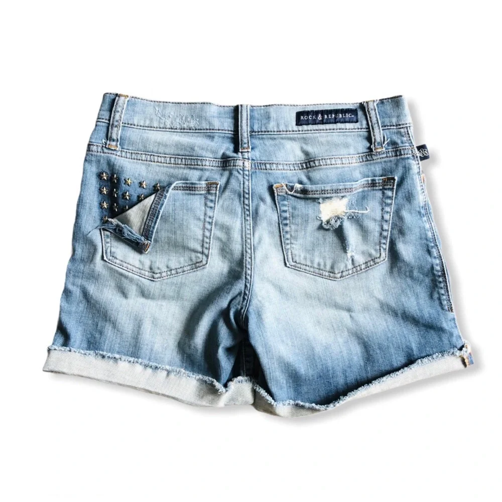 Rock & Republic Bumpershoot Studded Denim Shorts, sz. 4